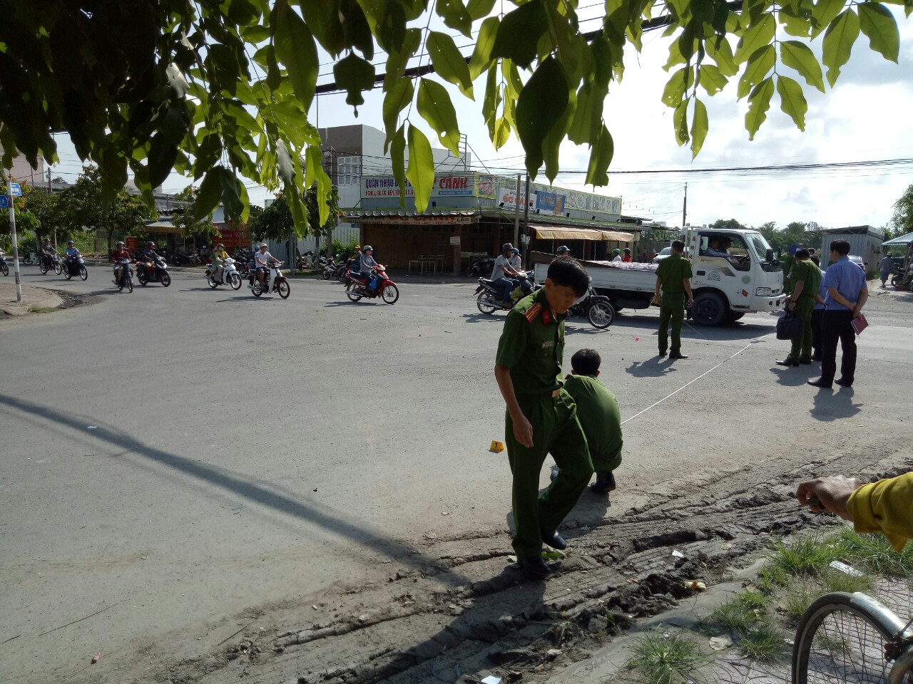 An ninh - Hình sự - Bạc Liêu: Truy tìm đối tượng đâm bạn nhậu tử vong 