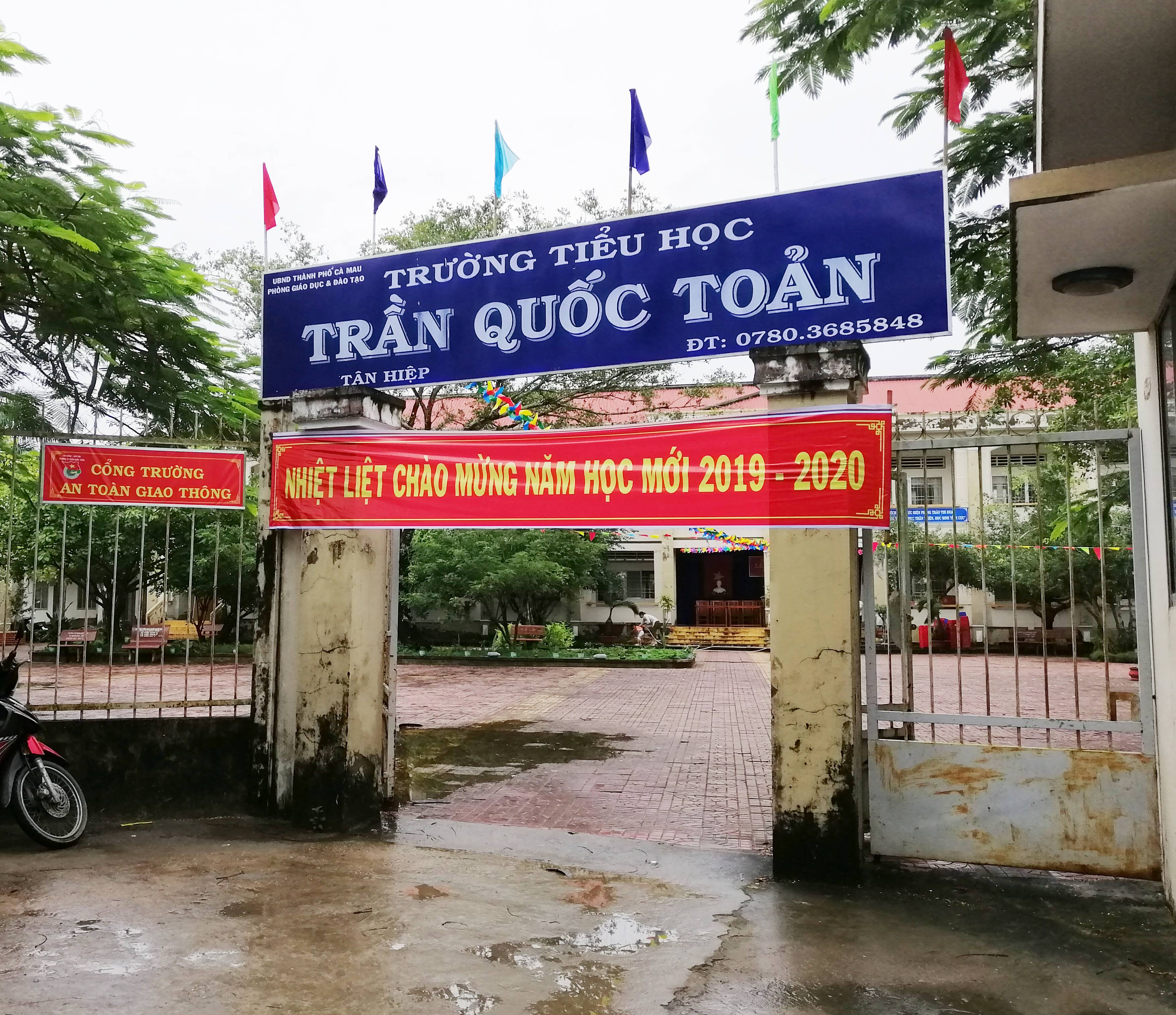 Tin nhanh - Chủ tịch tỉnh Cà Mau chỉ đạo xử lý vụ 4 học sinh tiểu học bị người thân đánh bầm tím cơ thể