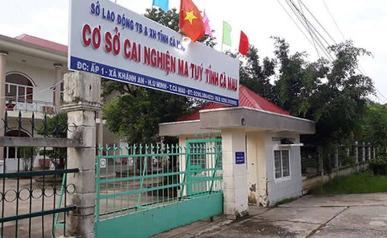 Tin nhanh - Cà Mau: Tạm dừng công tác thăm nuôi phạm nhân, trại viên