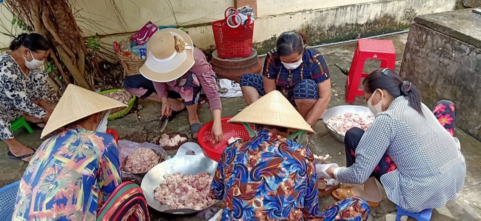 Dân sinh - Chăm lo bữa ăn cho các khu cách ly tập trung ở miền Tây (Hình 2).