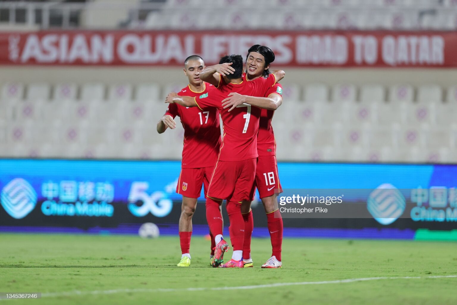 Thể thao - Để lọt lưới phút cuối, ĐT Việt Nam thua cay đắng trước ĐT Trung Quốc (Hình 3).