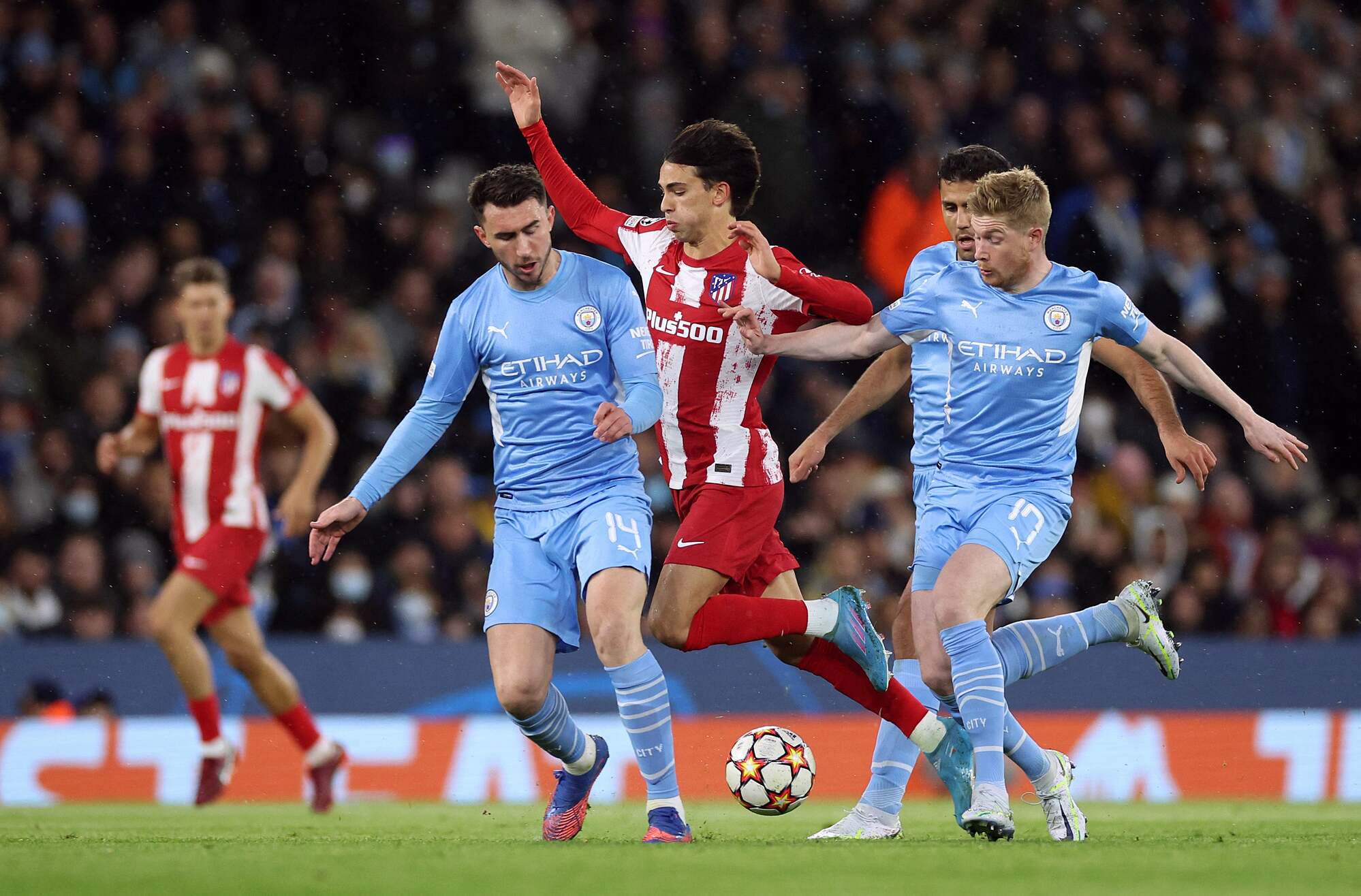 Bóng đá Anh - Atletico Madrid không tung ra được cú sút nào trong thất bại trước Man City