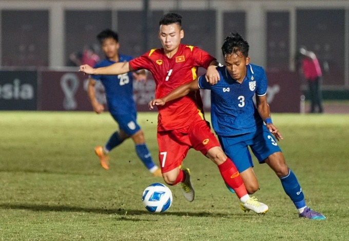 Bóng đá Việt Nam - Sợ CĐV Indonesia gây rối, BTC U19 Đông Nam Á khuyên U19 Việt Nam bỏ tập