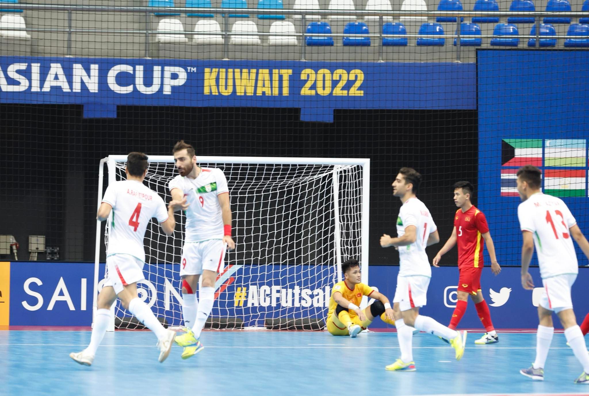 Bóng đá Việt Nam - Thua đậm Iran, ĐT futsal Việt Nam dừng tại giải futsal châu Á