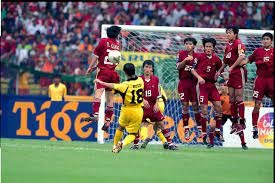 Bóng đá Việt Nam - Những lần đụng độ nảy lửa giữa ĐT Việt Nam và Malaysia tại AFF Cup (Hình 2).