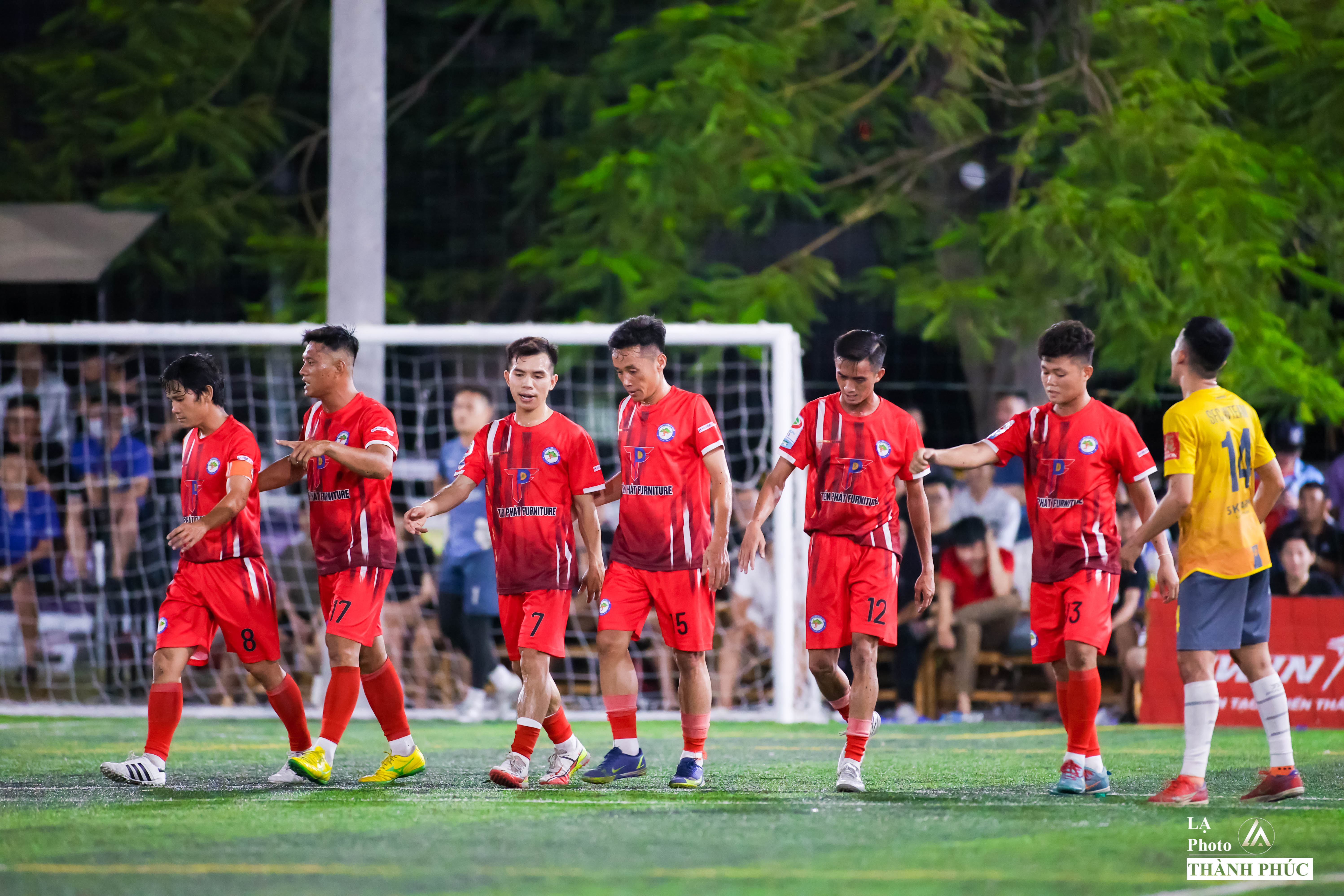 Bóng đá Việt Nam - Tiến Khoa thua Nghiêm Phạm bán kết Saigon Serie A: Ngôi sao cỡ Tuấn Anh Jr cũng... thua chính mình (Hình 3).