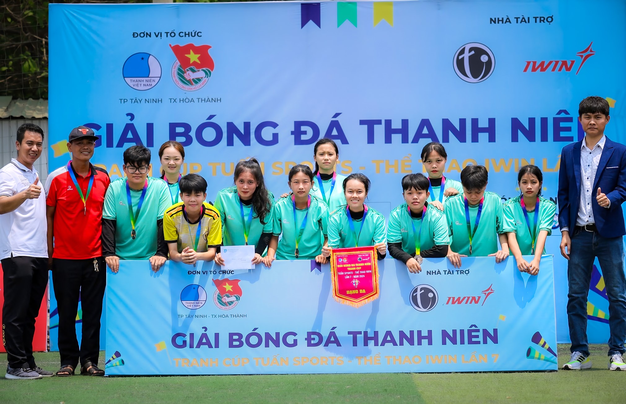 Bóng đá Việt Nam - Bế mạc Giải bóng đá Thanh niên Tranh Cúp Tuấn Sports - Thể thao iWin 2024 (Hình 9).