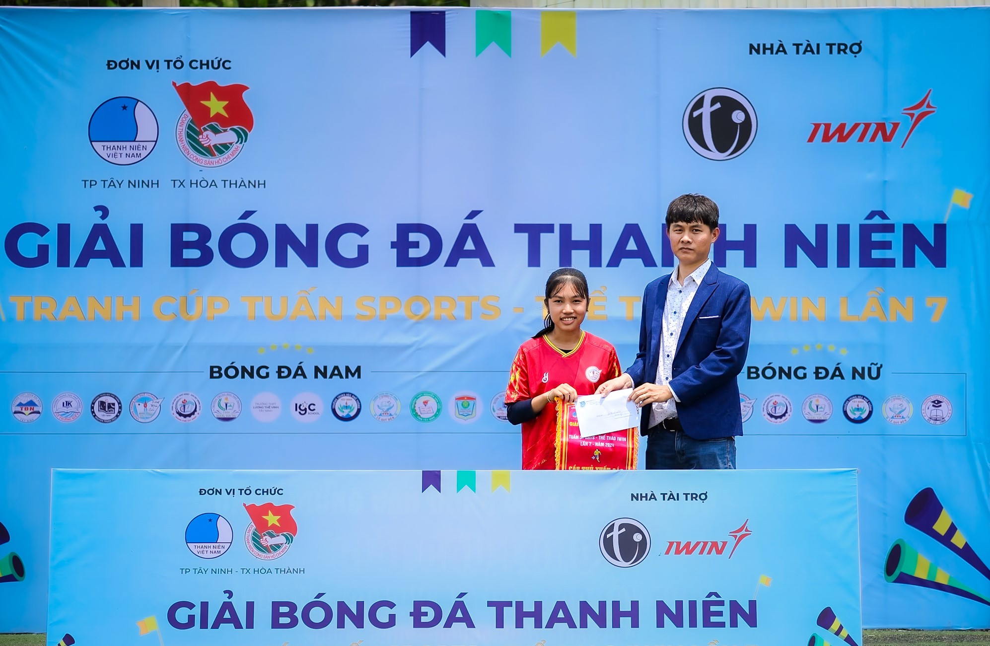 Bóng đá Việt Nam - Bế mạc Giải bóng đá Thanh niên Tranh Cúp Tuấn Sports - Thể thao iWin 2024 (Hình 2).