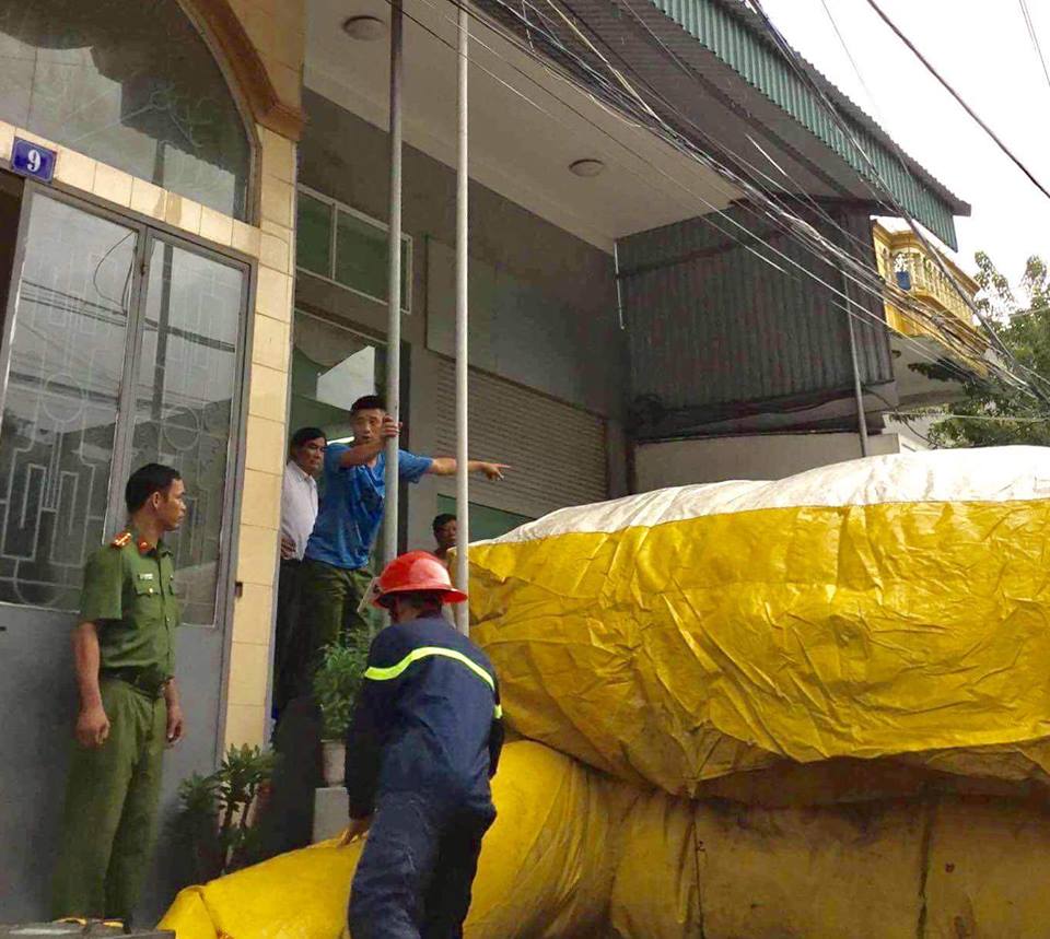 Pháp luật - Quảng Ninh: Thanh niên ngáo đá, nhảy từ tầng 3 xuống đất tử vong (Hình 2).