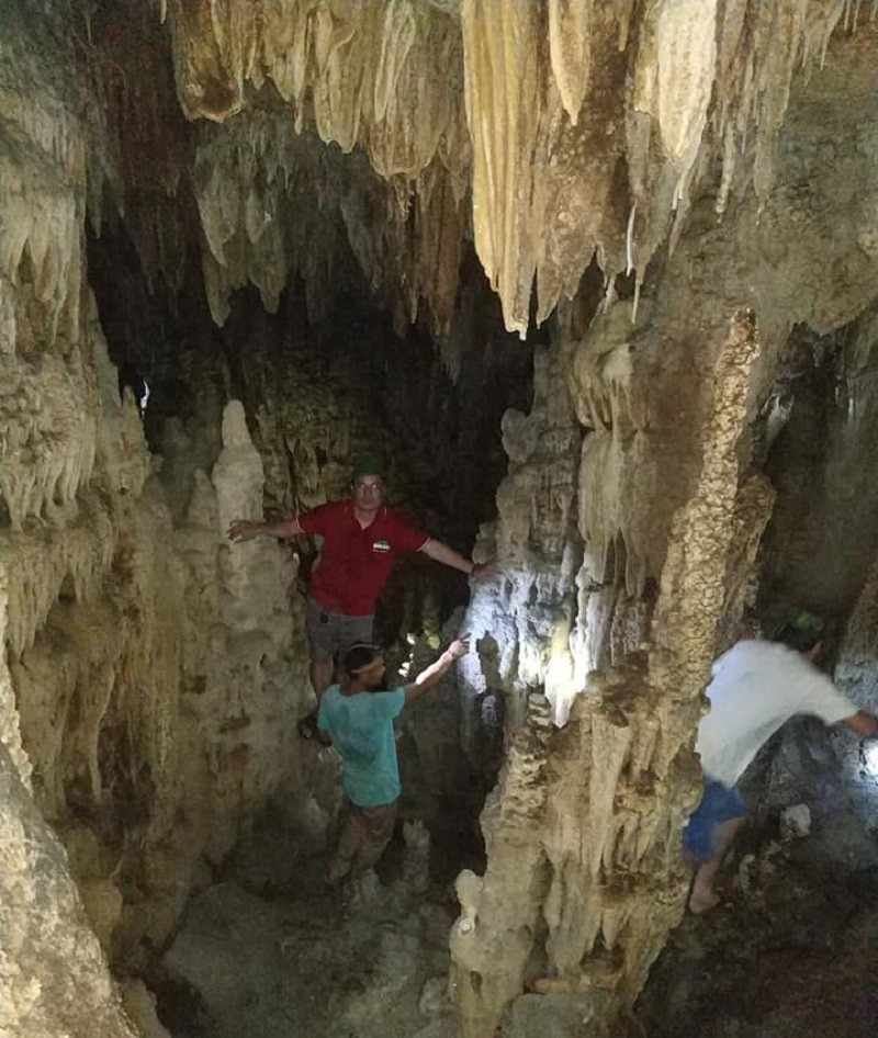 Môi trường - Người dân phát hiện hang động với nhũ thạch tuyệt đẹp ở miền Tây tỉnh Quảng Trị (Hình 4).