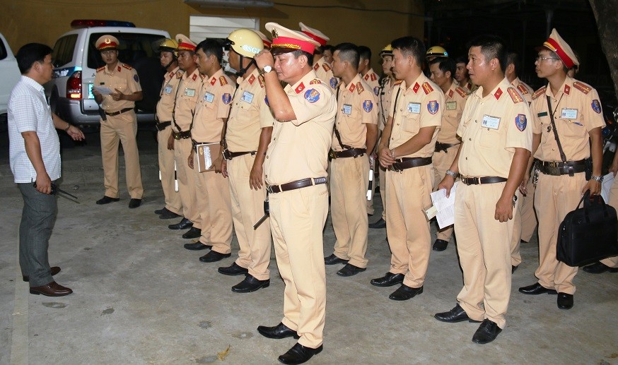 An ninh - Hình sự - “Quy tắc ngầm” của CSGT Huế khi ra quân xử lý nồng độ cồn