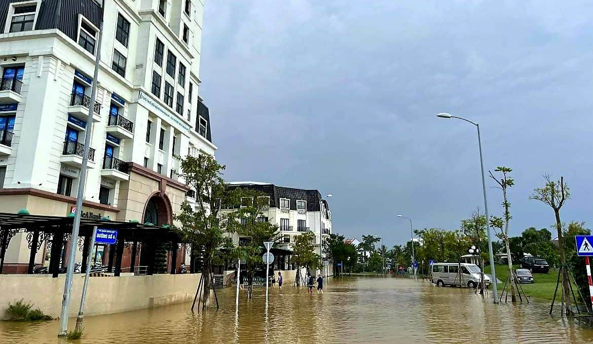 Dân sinh - Lời giải nào cho những khu đô thị ở Huế cứ mưa là “phố cũng như sông”? (Hình 2).