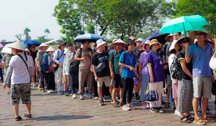 Tiêu dùng & Dư luận - Du lịch Huế 'bội thu' dịp lễ 30/4 và 1/5