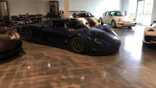 Ô tô-Xe máy - Siêu xe hàng hiếm Maserati MC12 rao bán hơn 62,1 tỷ đồng (Hình 3).