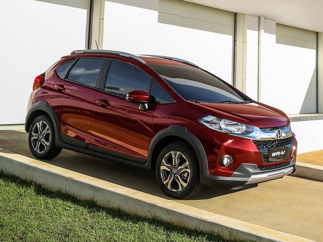 Xe++ -  Đánh bại “đàn anh' City, Honda WR-V lần đầu lên ngôi vương