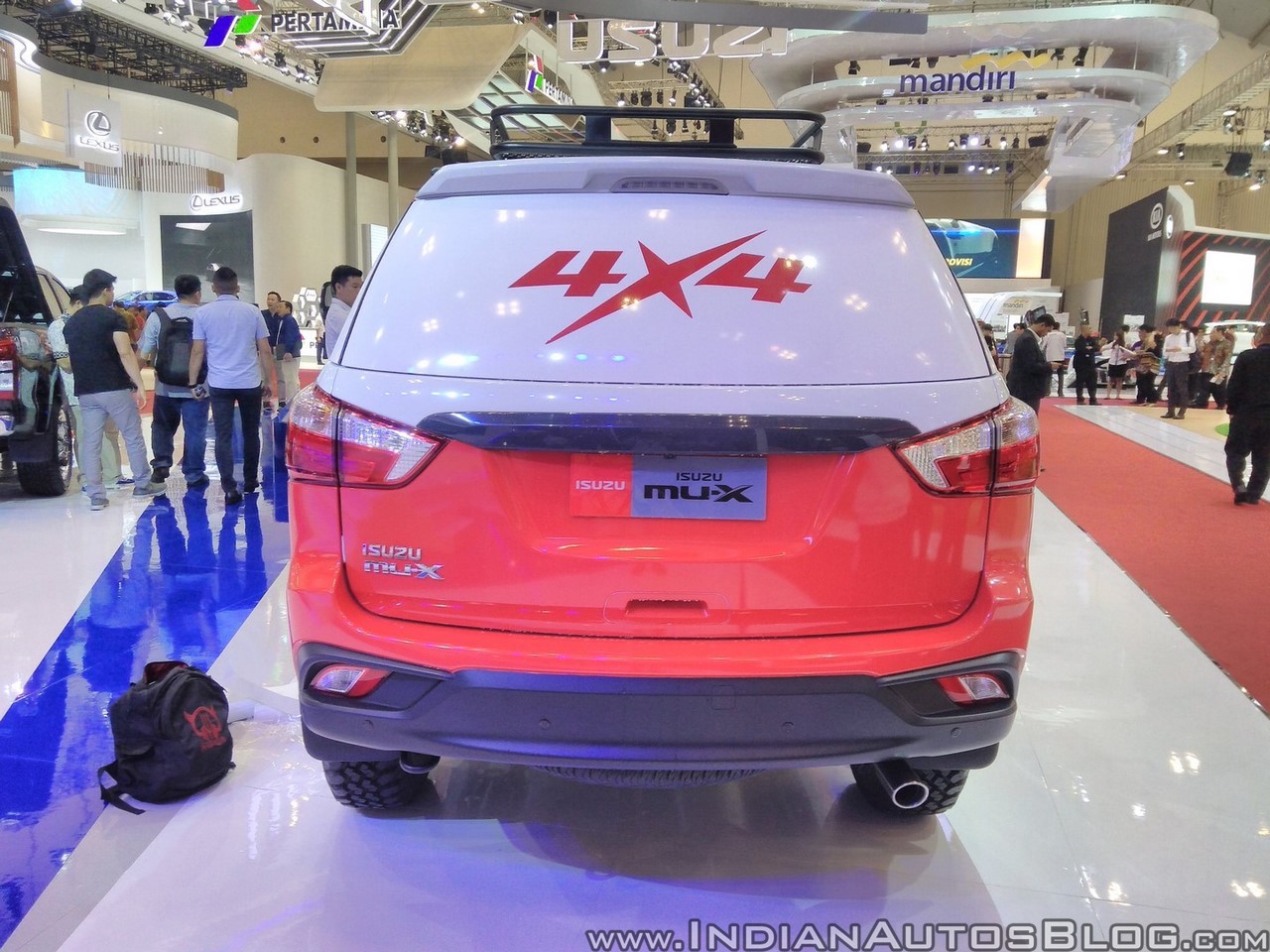 Xe++ - Isuzu mang bộ đôi 'hàng khủng' MU-X tới Indonesia (Hình 7).