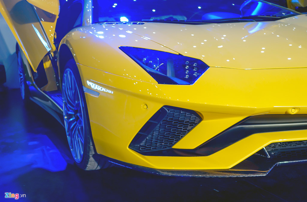 Xe++ - Lamborghini Aventador S độc nhất VN về tay đại gia Sài Gòn (Hình 5).