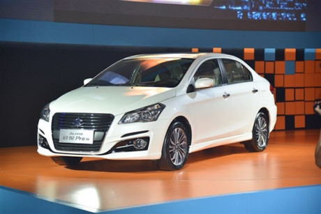 Xe++ - Suzuki Ciaz - mẫu xe ế nhất Việt Nam ra phiên bản mới