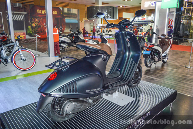 Xe++ - Piaggio Ấn Độ ngừng bán Vespa 946 Emporio Armani (Hình 5).