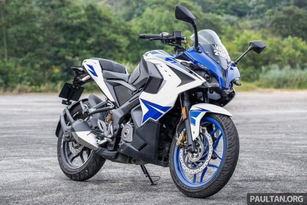 Xe++ - Modenas Pulsar NS200 2017 “bản sao” hoàn hảo của Yamaha R1 (Hình 2).