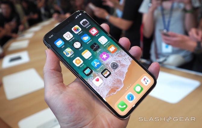 Công nghệ - Truyền thông phương Tây nhận định gì về iPhone X? (Hình 2).