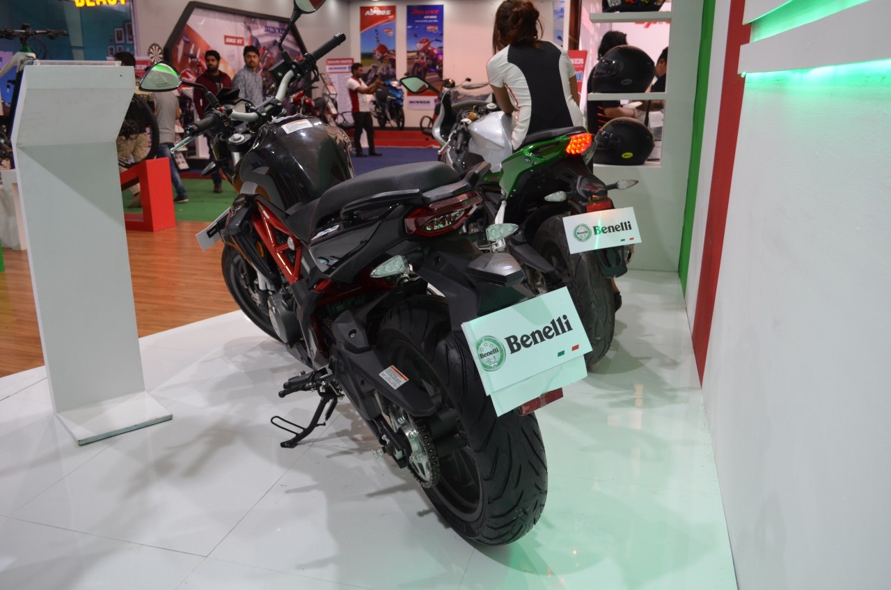 Xe++ - Benelli TNT 300 bản trang bị phanh ABS, giá từ 116 triệu đồng (Hình 3).