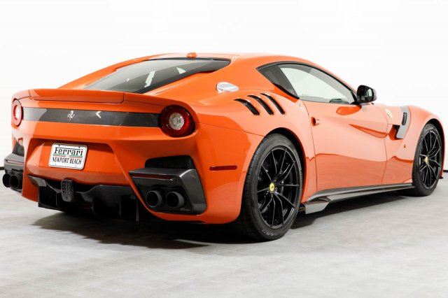 Xe++ - Ferrari F12tdf màu đỏ cam cực hiếm giá 32 tỷ đồng (Hình 4).