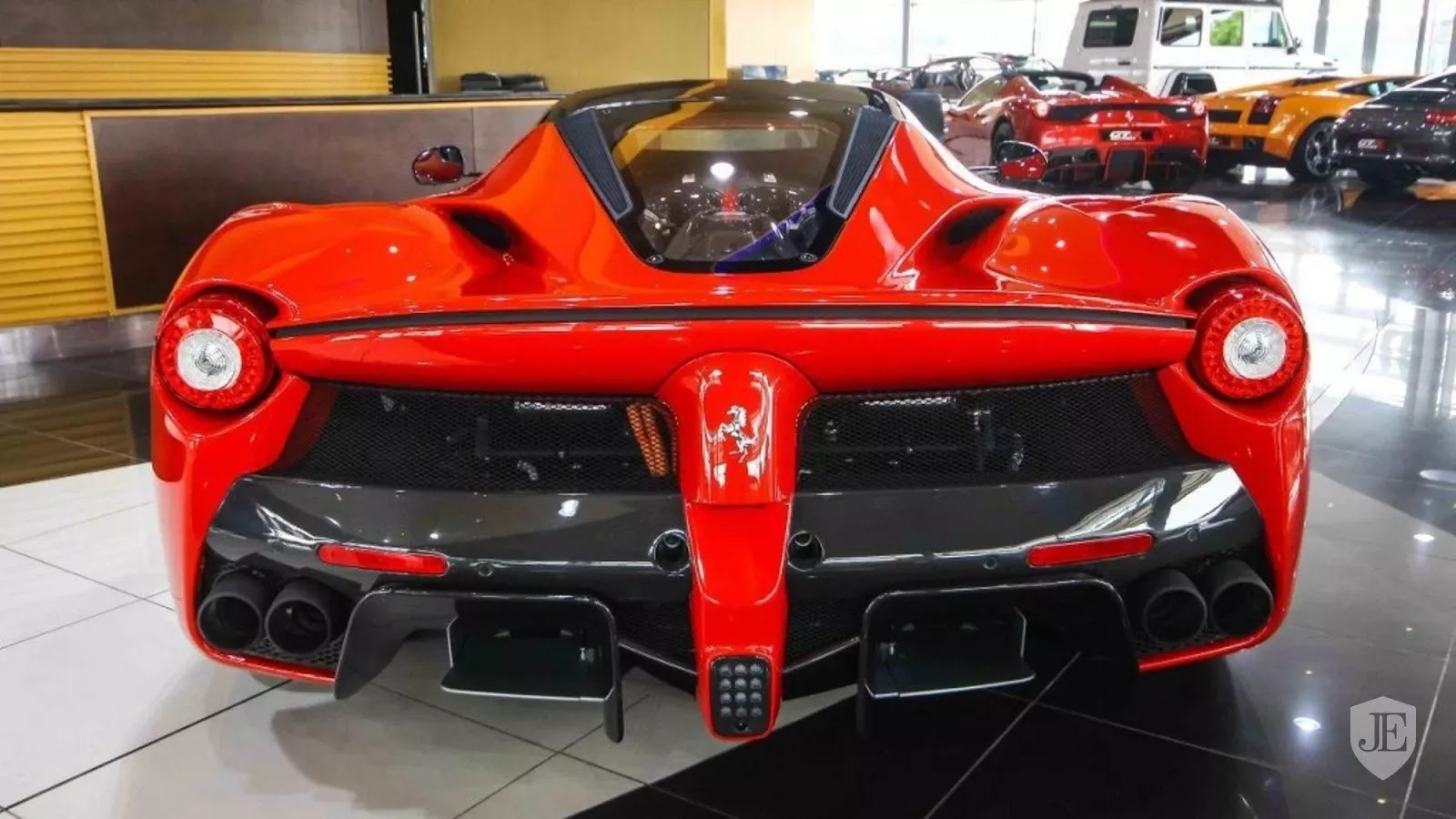 Xe++ - 'Siêu phẩm' Ferrari LaFerrari Aperta được chào bán 166 tỷ đồng ở Dubai (Hình 5).