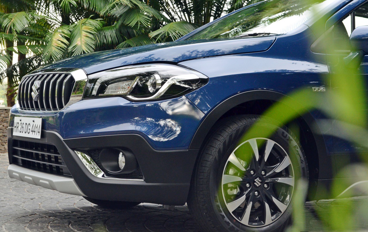 Xe++ - Suzuki S-Cross facelift 2017, xe cỡ nhỏ giá rẻ tiết kiệm xăng  (Hình 5).