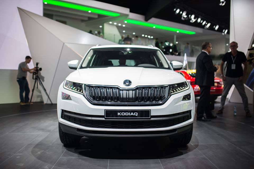 Xe++ - Skoda Kodiaq chốt giá 1,12 tỷ đồng, liệu 'đủ tầm' với Toyota Fortuner 2017? (Hình 3).