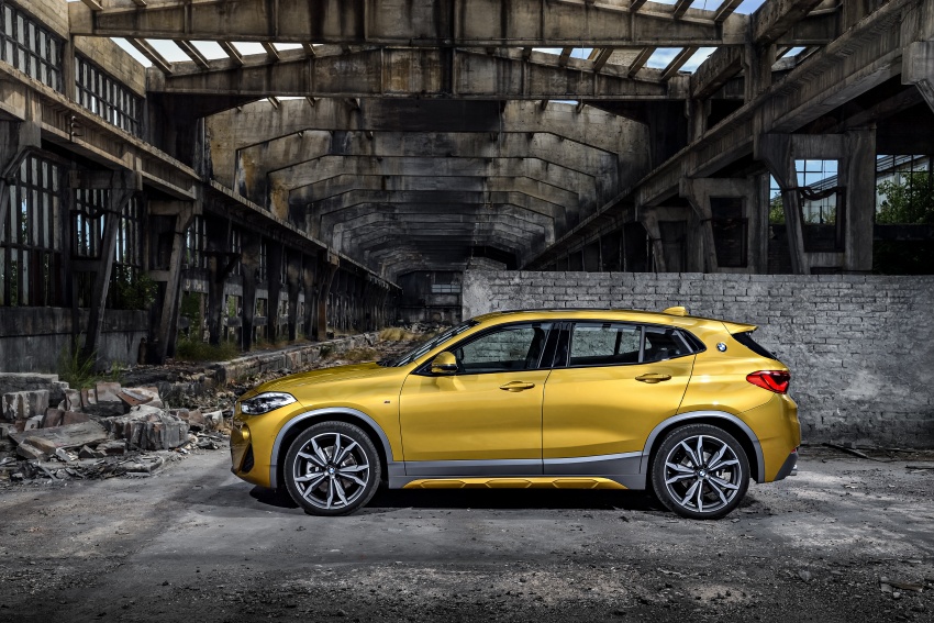 Xe++ - Crossover BMW X2 – đối thủ mới của Mercedes-Benz GLA (Hình 3).