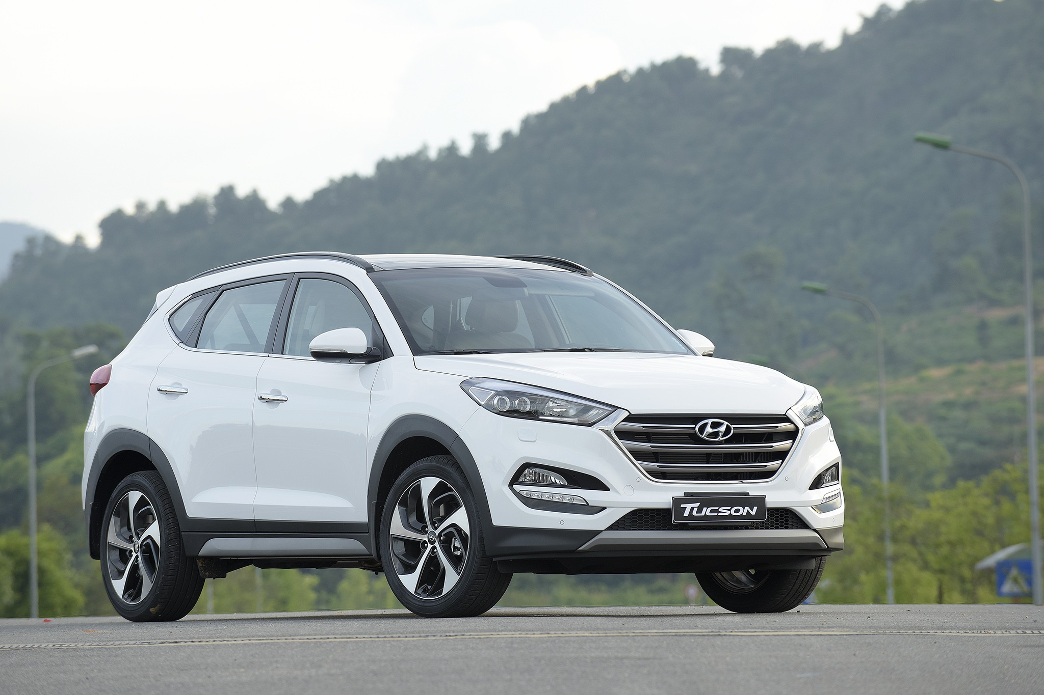 Xe++ - Hyundai Tucson 2017 liệu 'có cửa' với Honda CR-V và Mazda CX-5? (Hình 16).