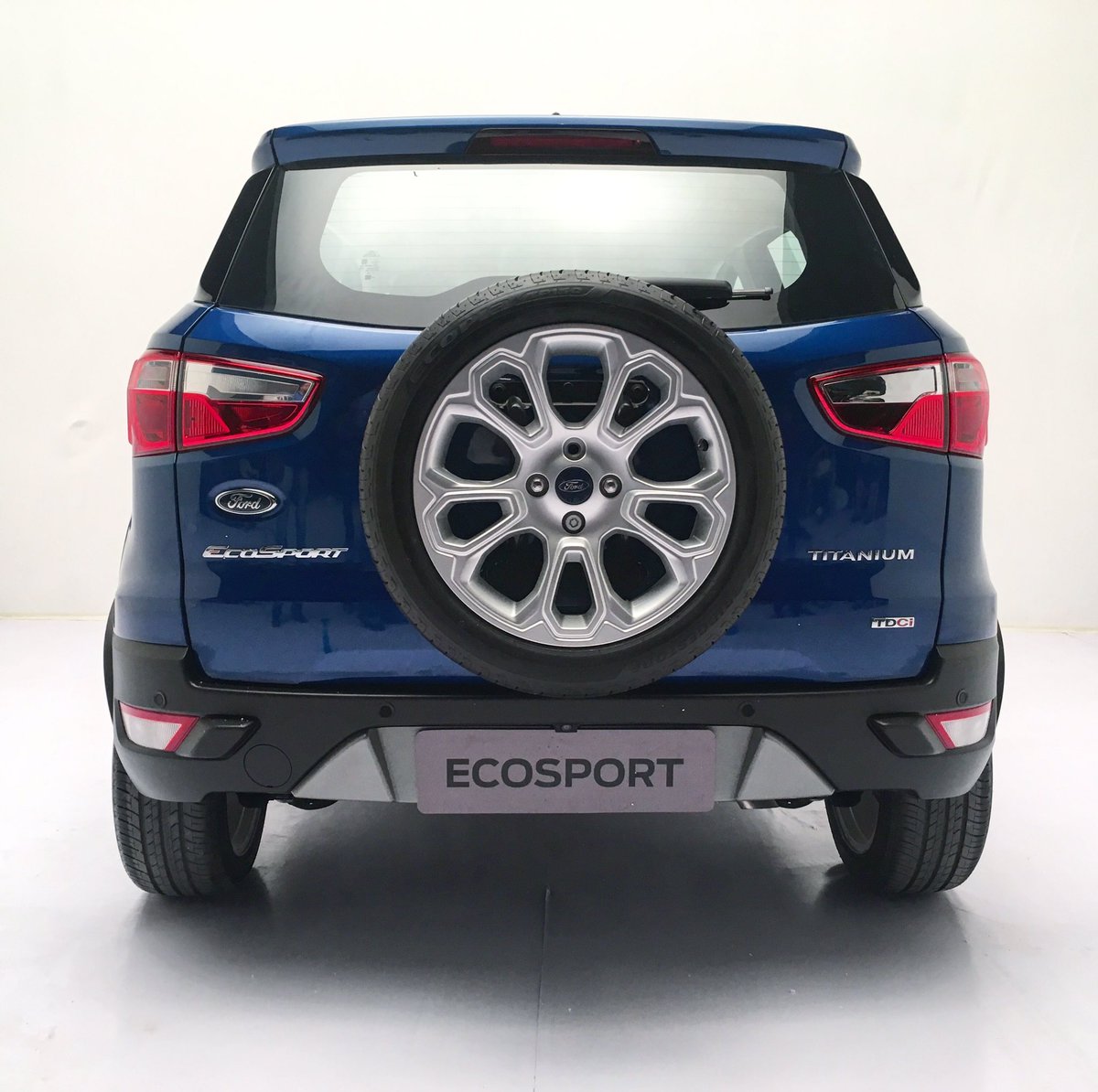 Xe++ - Ford EcoSport facelift với 10 biến thể, giá từ 255,8 triệu đồng (Hình 8).