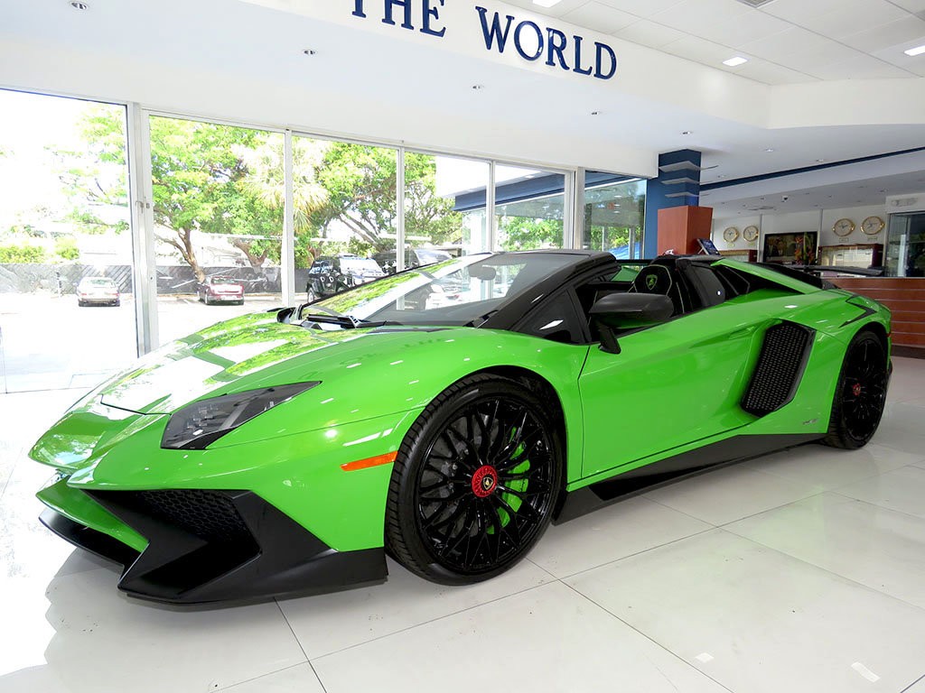 Xe++ - Lamborghini Aventador màu xanh cốm Verde Mantis độc nhất thế giới (Hình 6).