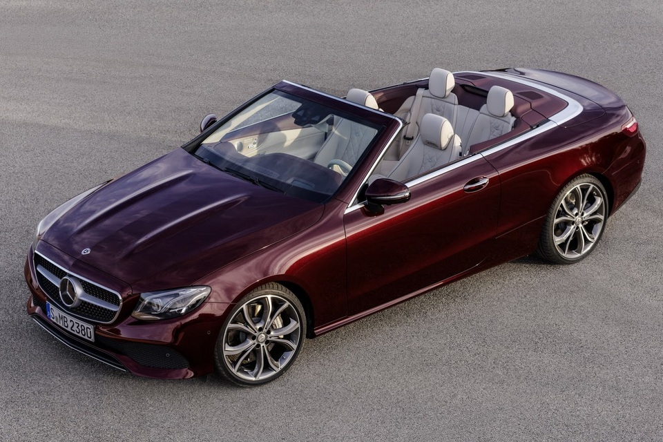 Xe++ - Mercedes E-Class Convertible 2018 có giá bán từ 1,504 tỷ đồng (Hình 3).