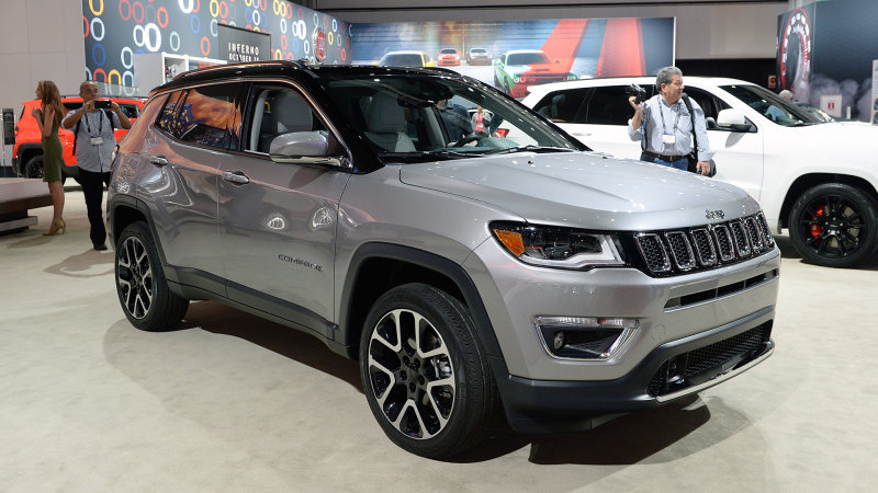 Xe++ - Triệu hồi 1.200 chiếc Jeep Compass do lỗi túi khí