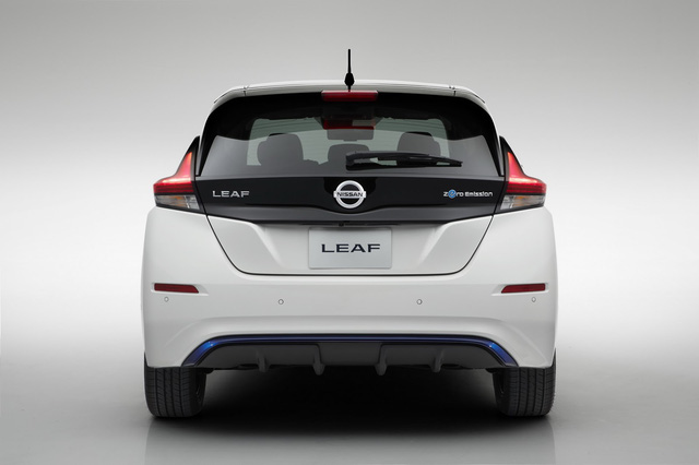 Xe++ - Nissan Leaf 2018 công bố giá bán hơn 680 triệu đồng tại Mỹ (Hình 5).