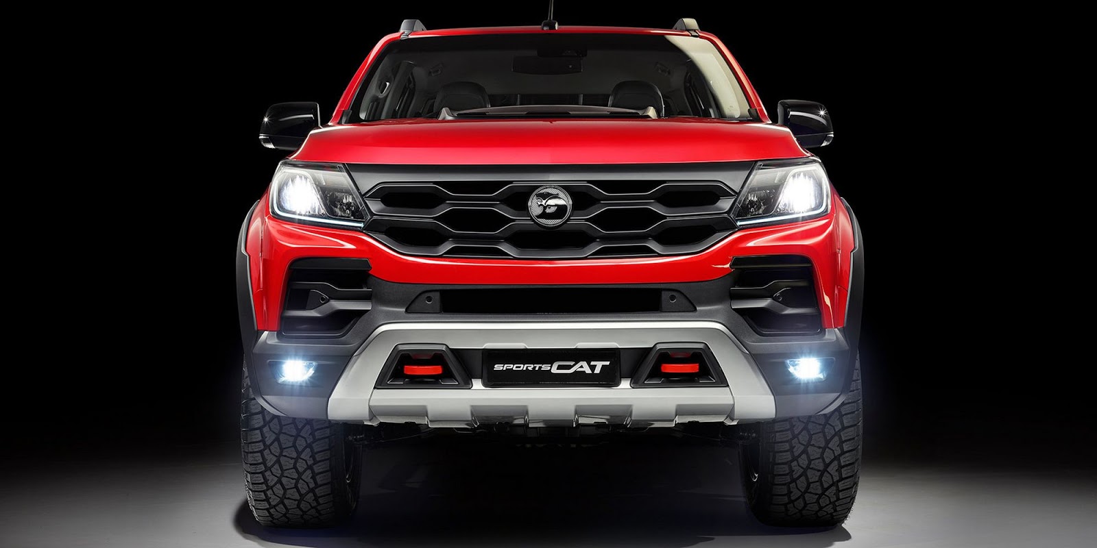 Xe++ - Bán tải Holden Colorado SportsCat lộ diện, thách thức Ford Ranger Raptor (Hình 3).