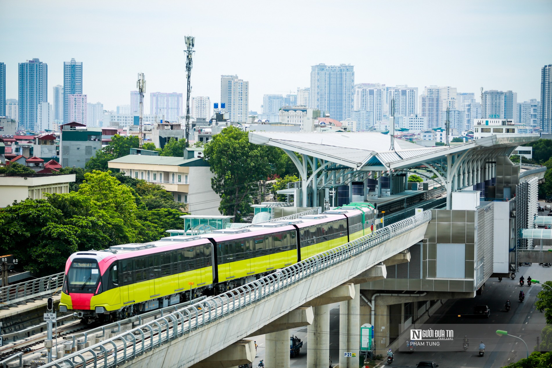 Sự kiện - Bộ GTVT nói gì về đề xuất tăng vốn, lùi tiến độ Metro Nhổn - ga HN?