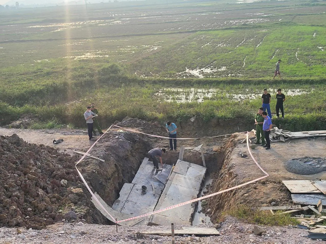 Sự kiện - Chủ đầu tư lên tiếng về nguyên nhân ban đầu vụ tai nạn sập cống hộp