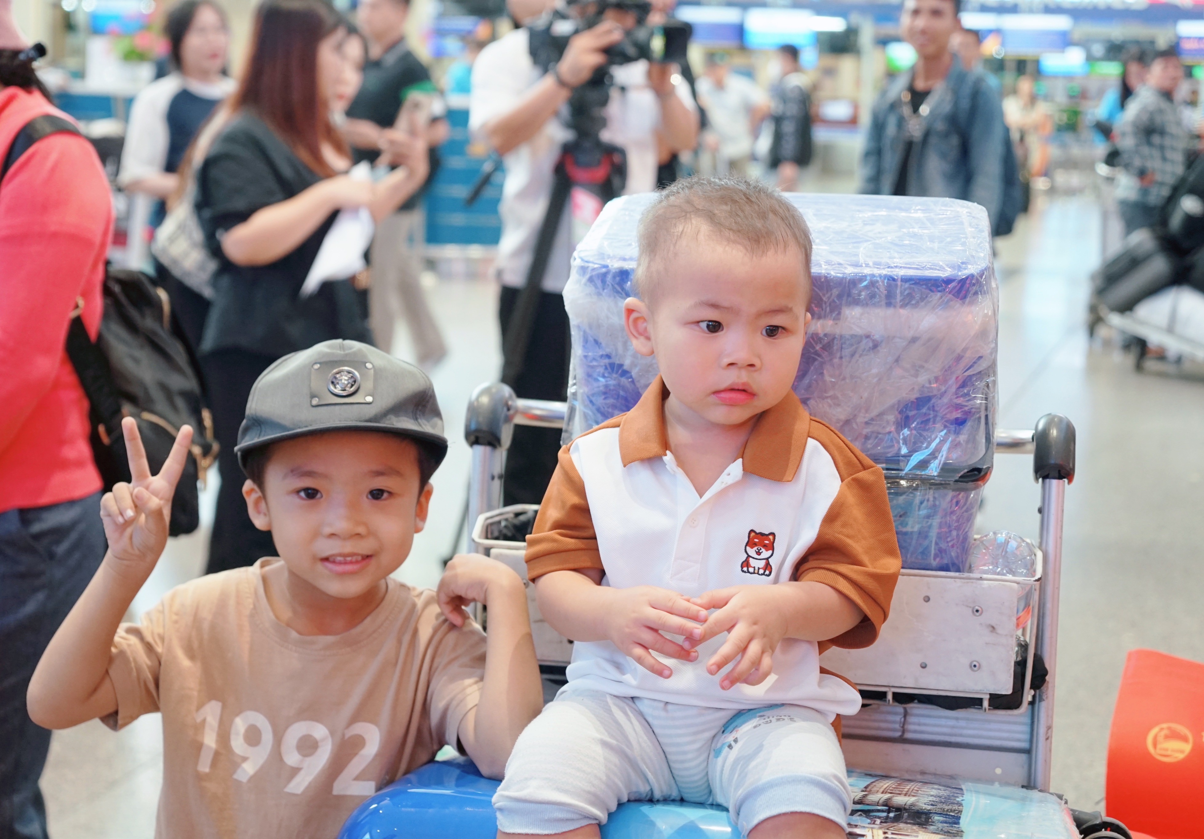 Tiêu dùng & Dư luận - Chuyến bay ước mơ đưa người lao động đến hành trình đoàn viên (Hình 13).