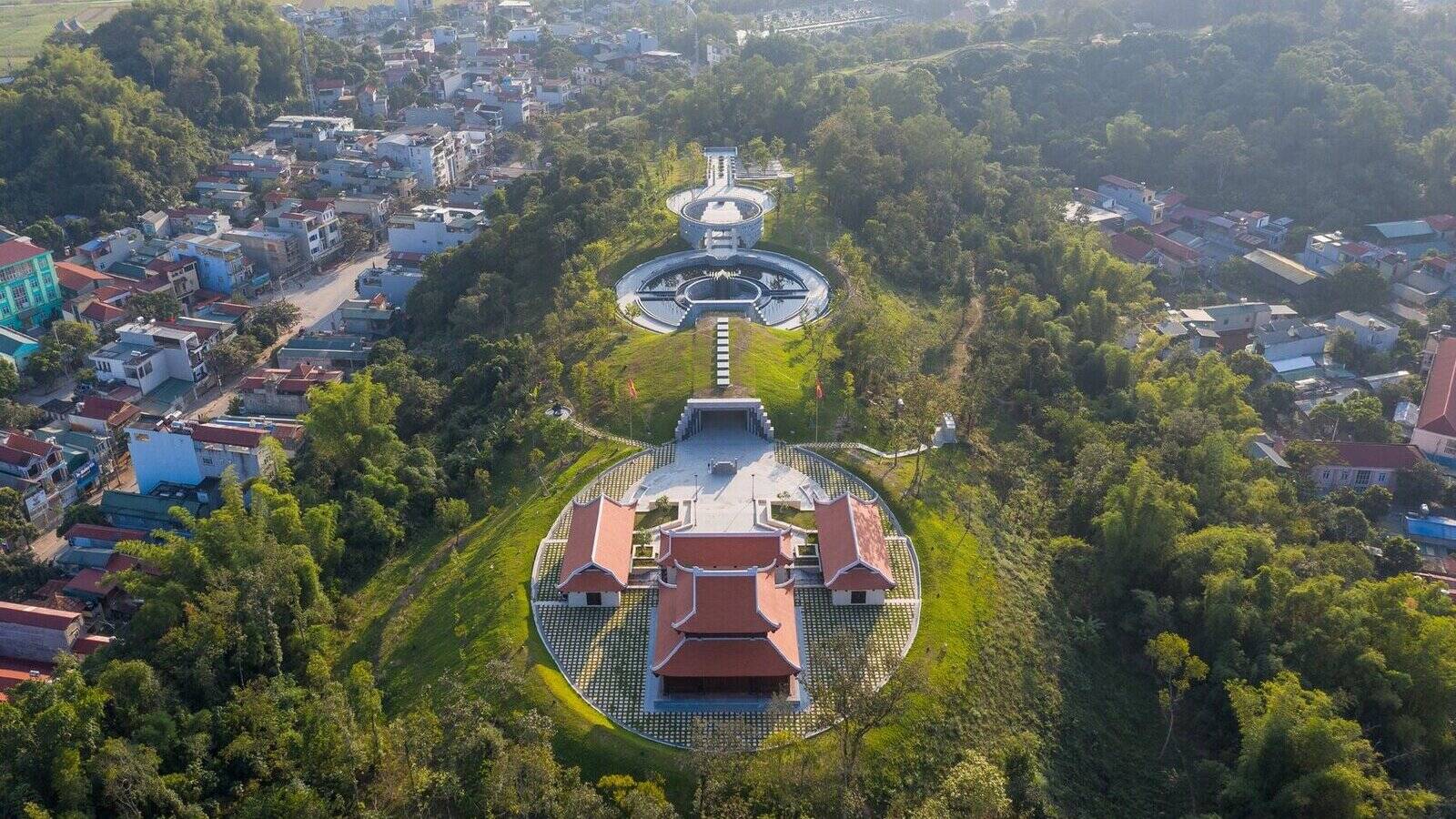 Kinh tế vĩ mô - Để Điện Biên cất cánh trên “đường băng” du lịch