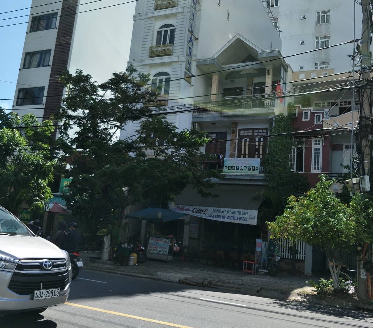 Sức khỏe - Vụ vợ con tử vong chồng nguy kịch: Bàng hoàng vì thêm 1 cháu bé qua đời (Hình 3).
