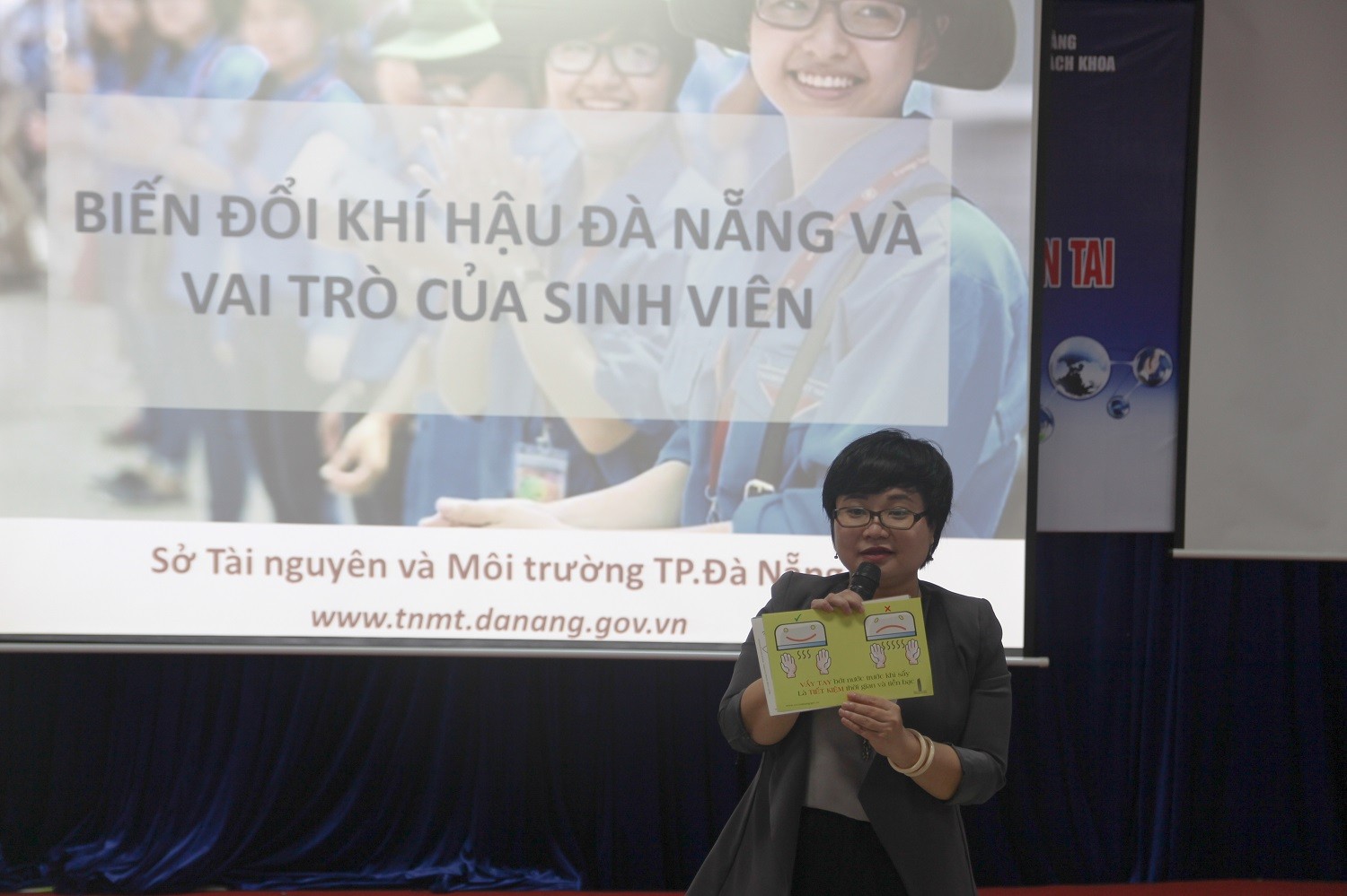 Giáo dục - Để sinh viên là “đại sứ” trong công tác phòng chống thiên tai