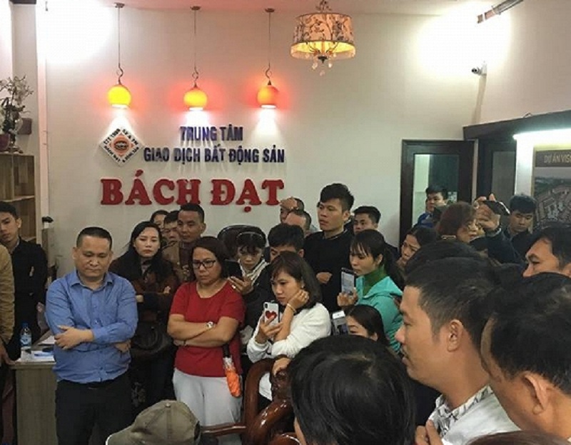 Bất động sản - Vụ 1.000 khách mua đất tố Bách Đạt An 'bẻ kèo': Có dấu hiệu huy động vốn trái pháp luật?