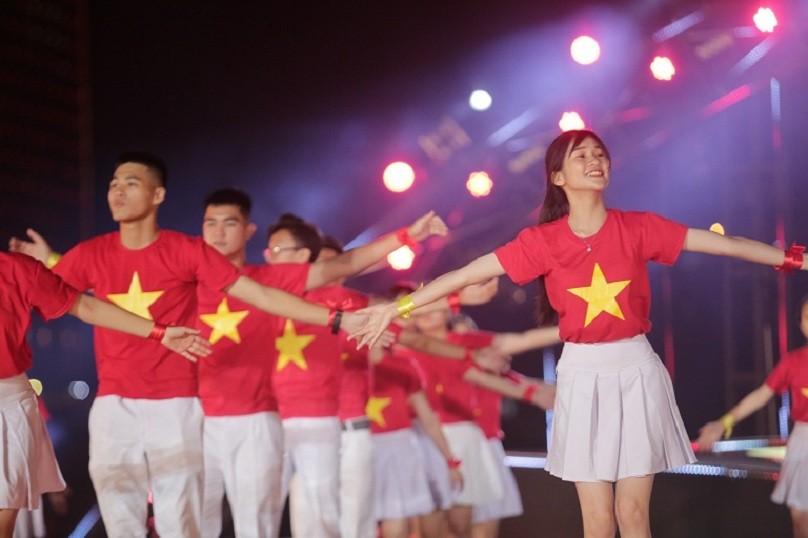 Văn hoá - Lễ hội Pháo hoa Quốc tế Đà Nẵng: Giới trẻ sôi động với flashmob