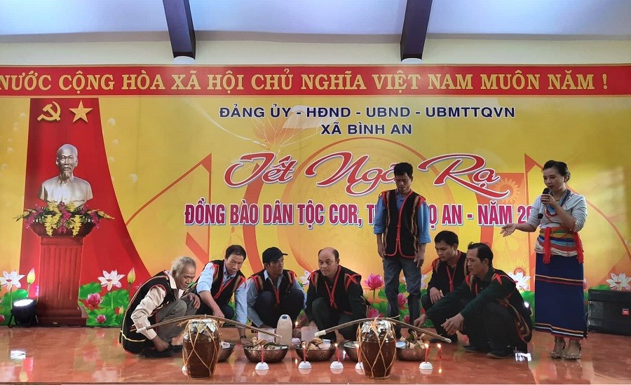 Văn hoá - Nét độc đáo trong Tết Ngã Rạ của người Cor Quảng Ngãi