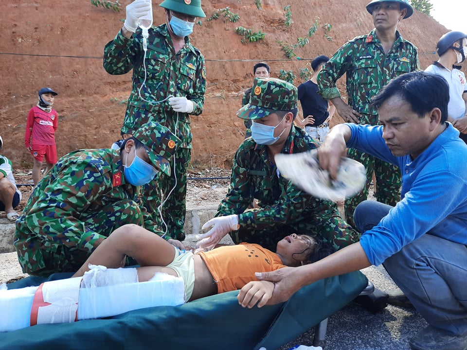 Tin nhanh - Hậu bão số 13: Nơm nớp nỗi lo, bài học đau thương còn hiện hữu (Hình 2).