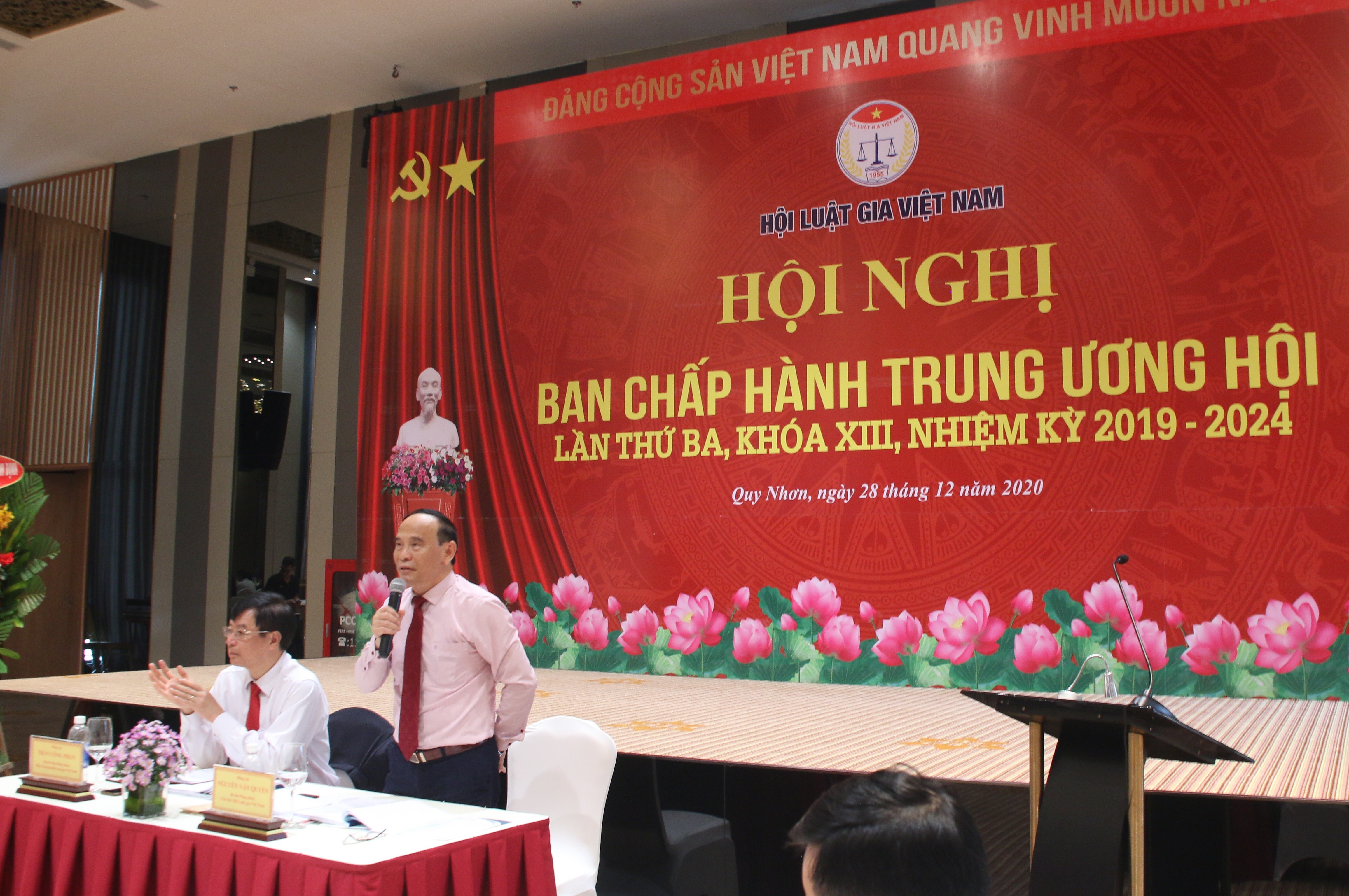 Tin nhanh - Đại biểu hội Luật gia góp ý sôi nổi hướng dẫn Điều lệ Hội (Hình 3).