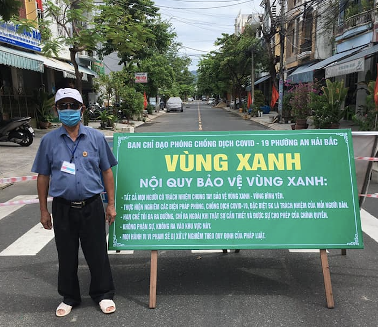 Dân sinh - Đà Nẵng phong tỏa, di dời hàng trăm người khỏi chung cư có dịch (Hình 2).